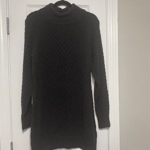 Tahari long sweater size XL